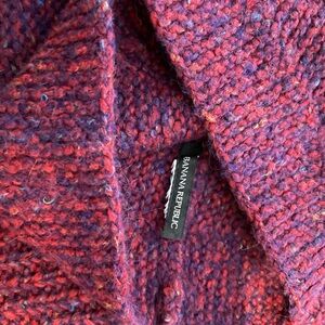 Banana Republic - Slouchy Beanie & Oversize Infinity Scarf Set